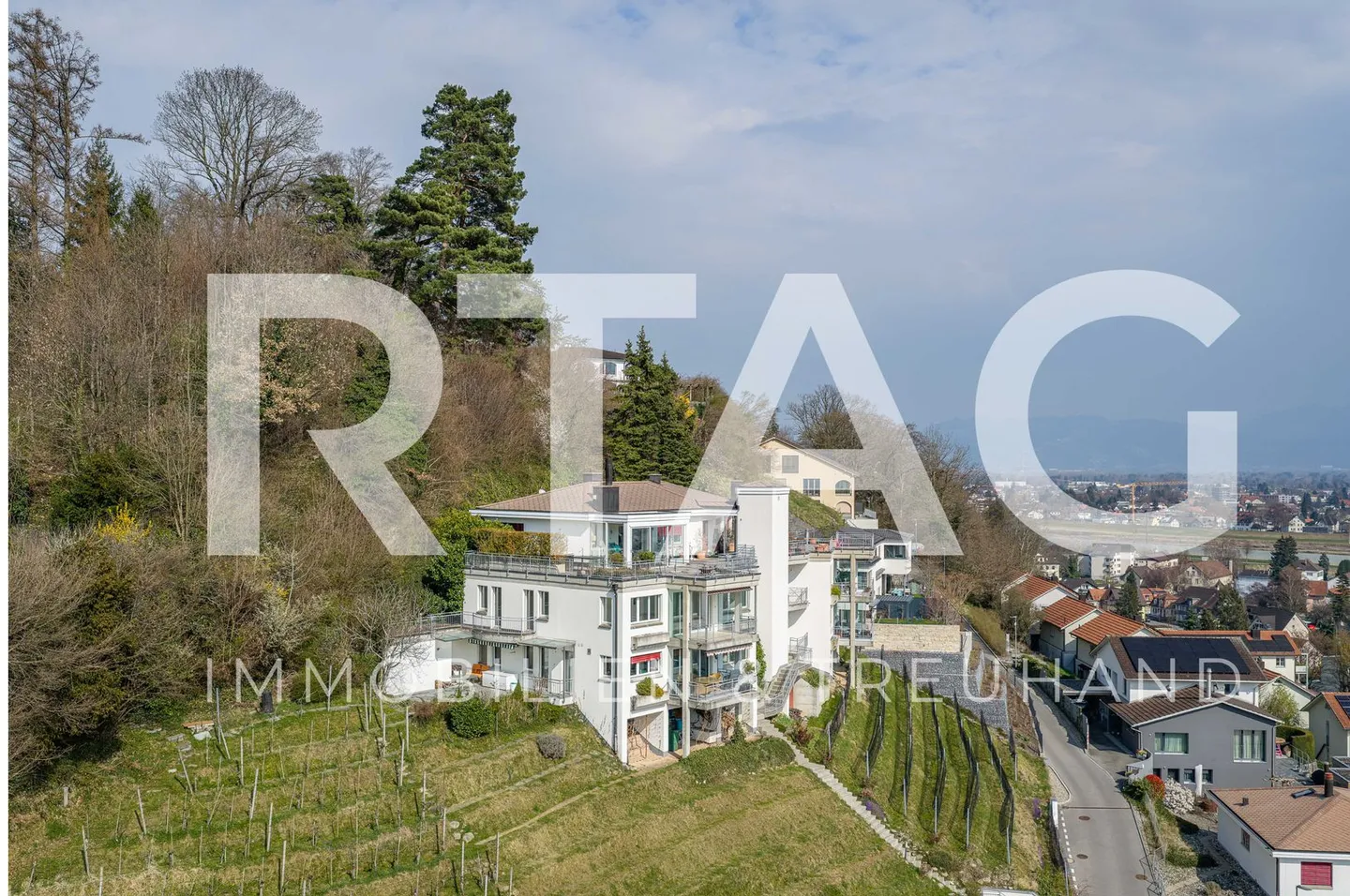 Appartamento 3.5 stanze - Foto 1 di 13