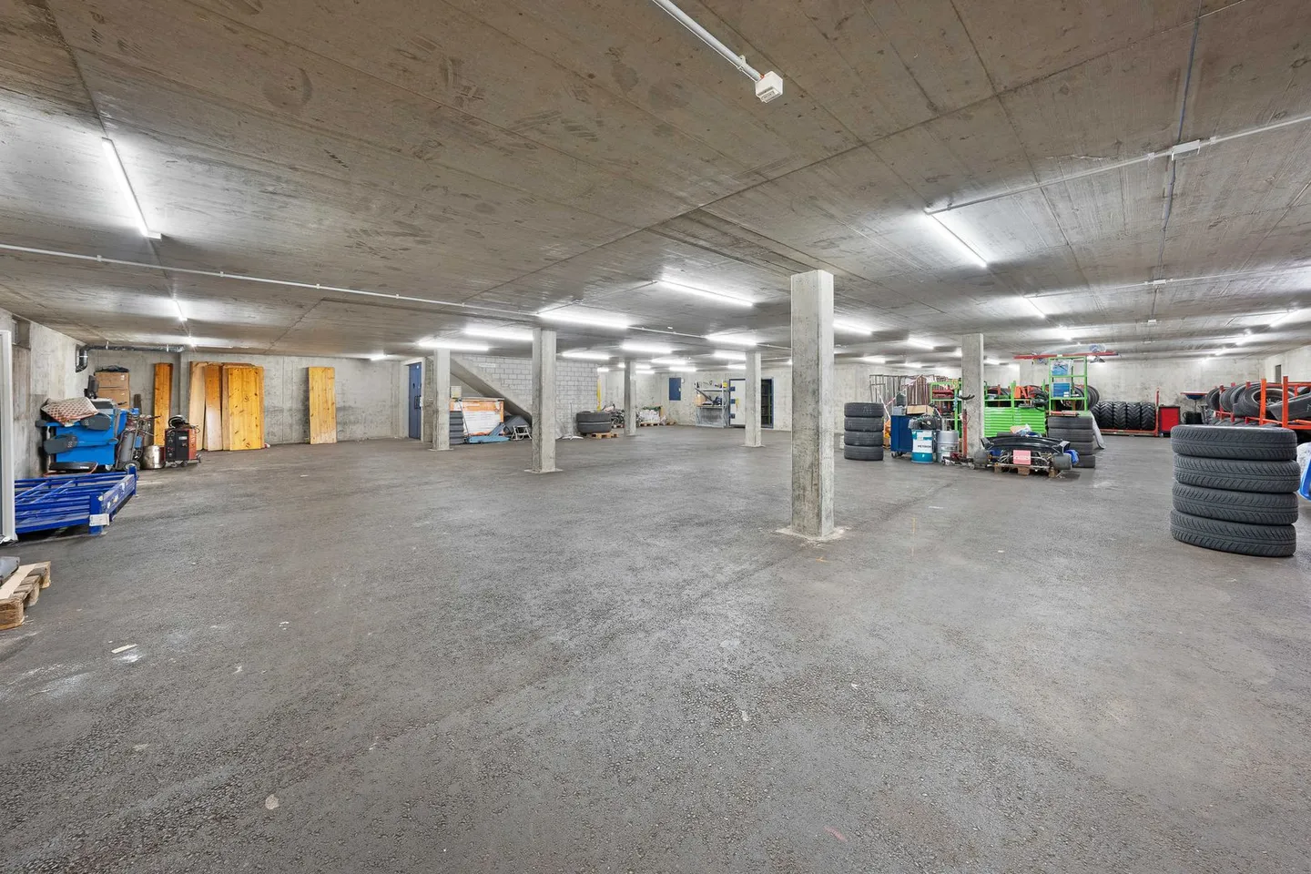 Espace de stockage - Photo 5 sur 8