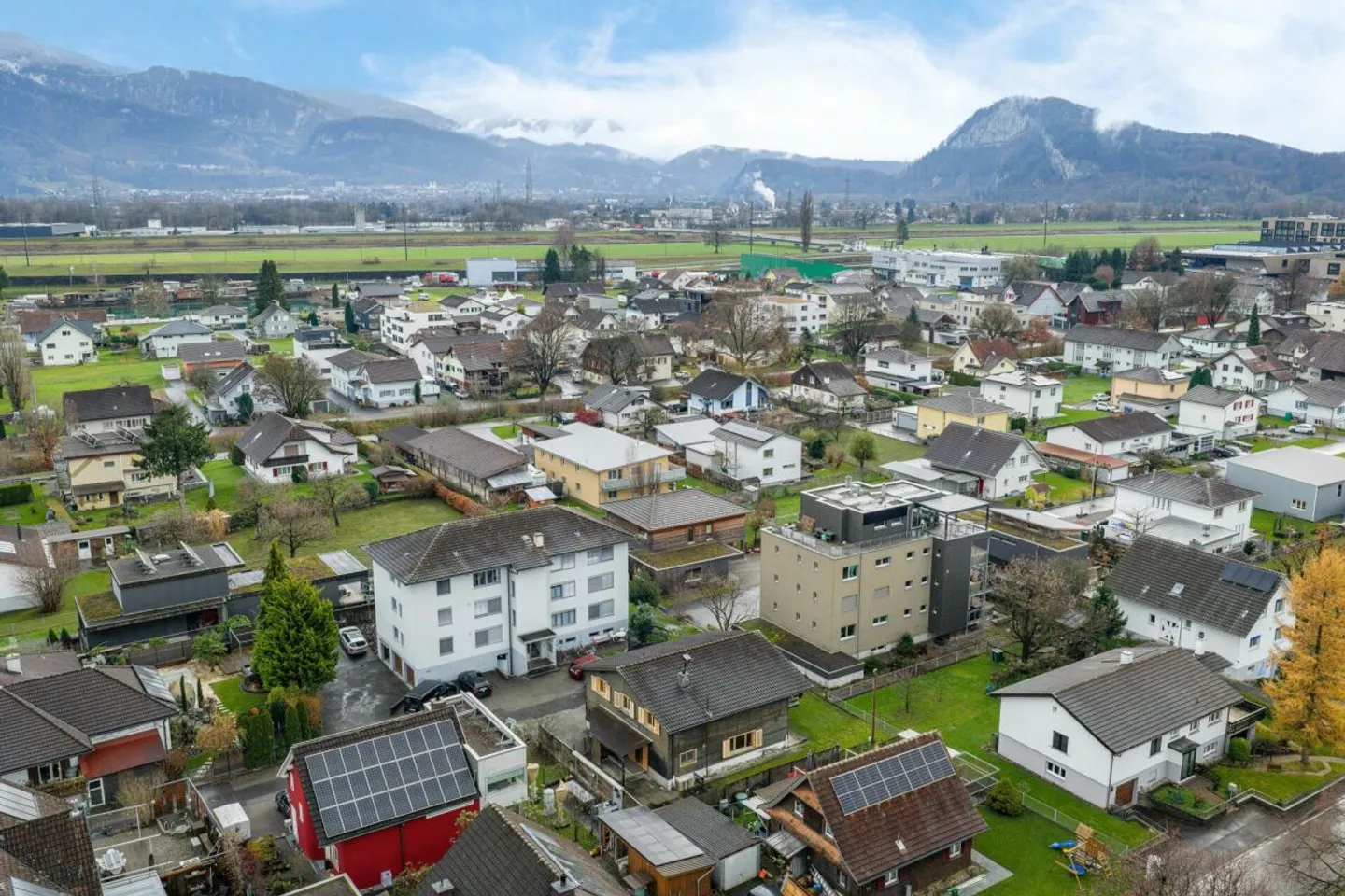 Einfamilienhaus - Photo 2 sur 7