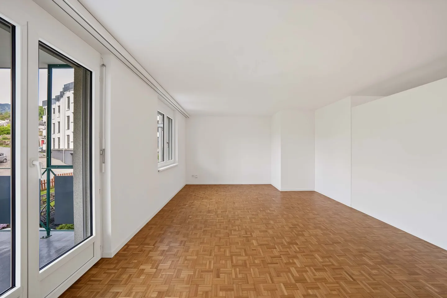 4.5-Room Apartment - Photo 4 of 13