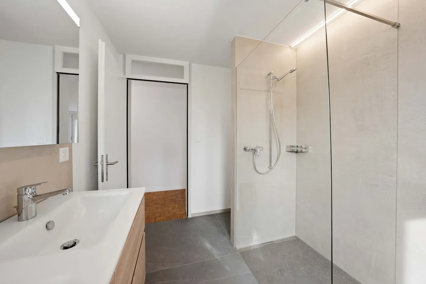 Appartamento 4.5 stanze - Foto 9 di 11