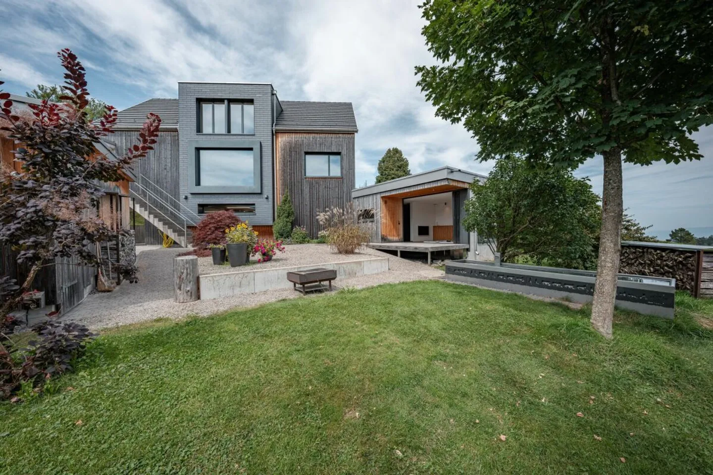 Maison individuelle avec espace bien-être - Photo 1 sur 13