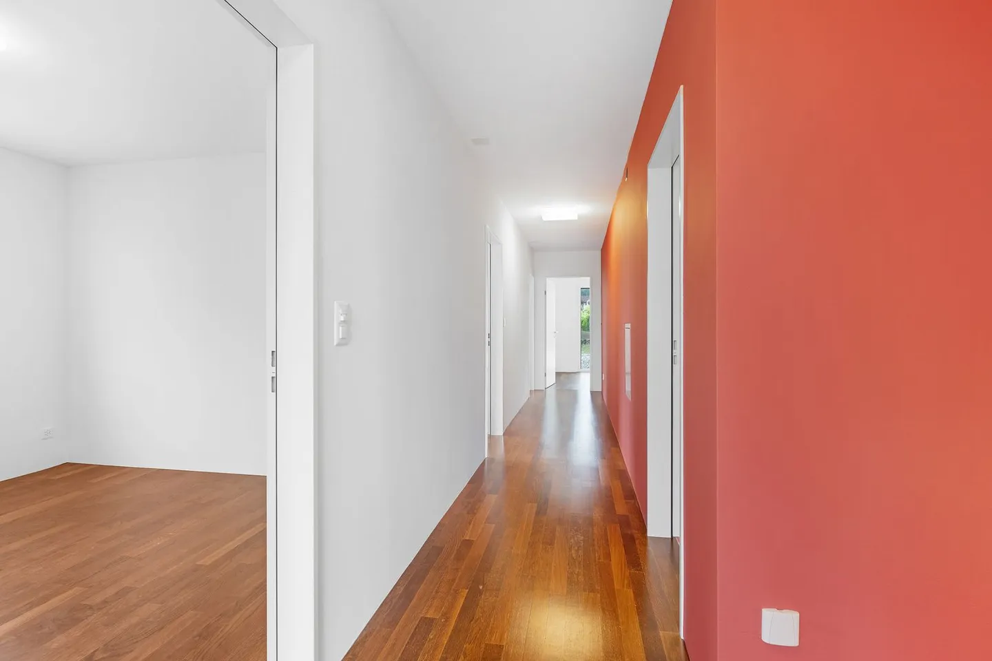 7.5-Zimmer-Einfamilienhaus - Foto 9 di 13