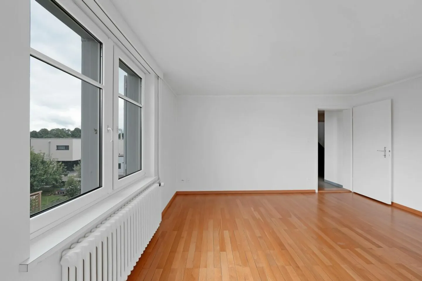 Casa trifamiliare - Foto 3 di 8