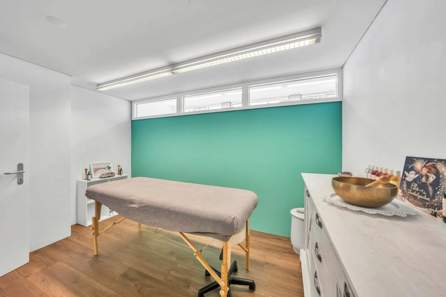 Residential and Commercial Building - Photo 5 of 10