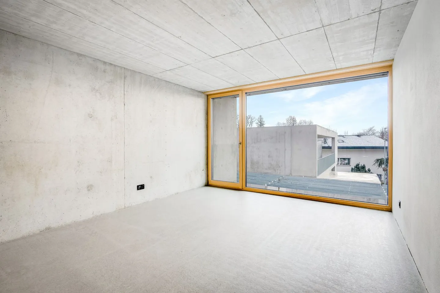 4-Room Terraced Single-Family House - Photo 8 of 13