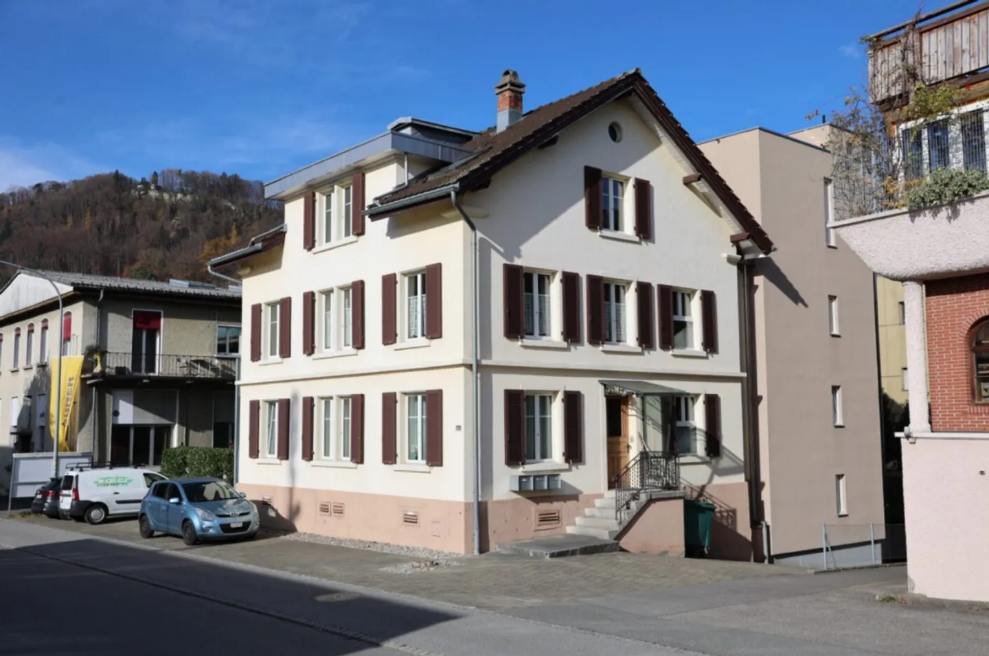 Appartamento 3.5 locali - Foto 1 di 10