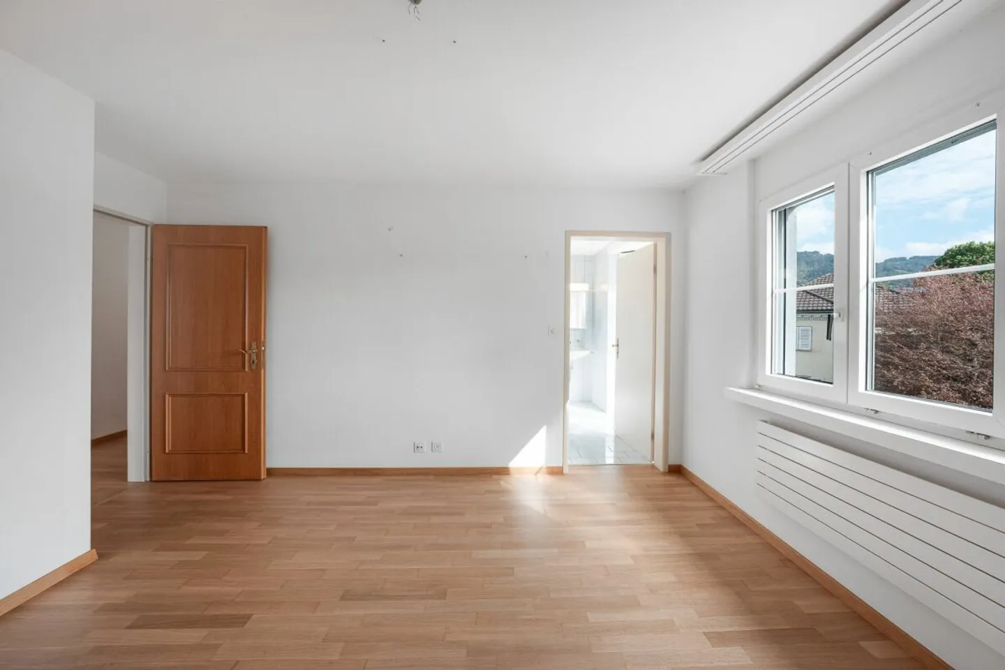 Appartement attrayant de 5,5 pièces, situé au centre - Photo 10 sur 12