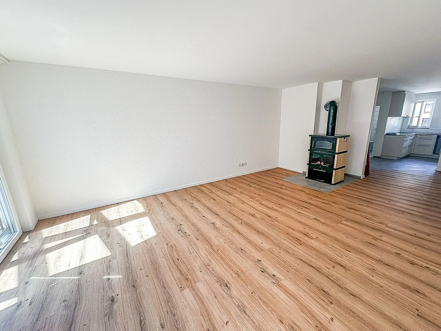 Helle 4.5-Zimmer-Wohnung - Foto 2 von 13
