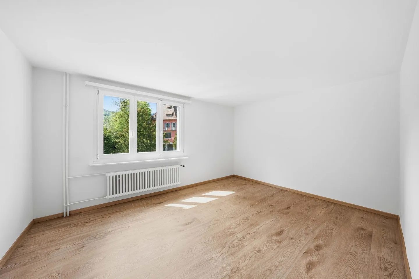 4.5-Room Apartment - Photo 5 of 9