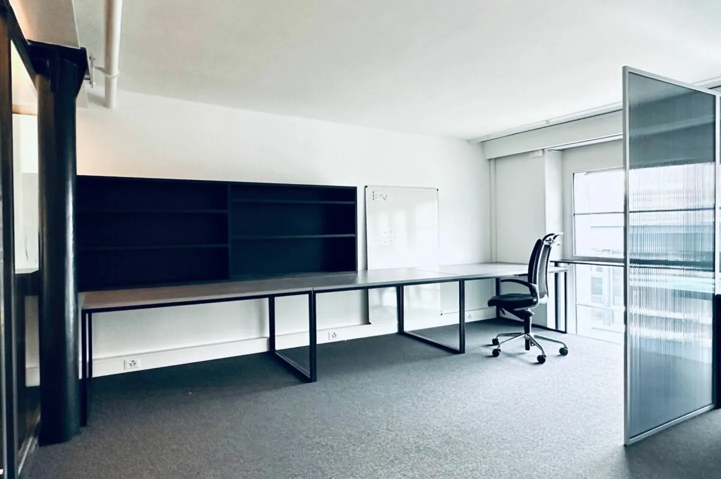 Attractive Co-Office - Photo 6 of 6