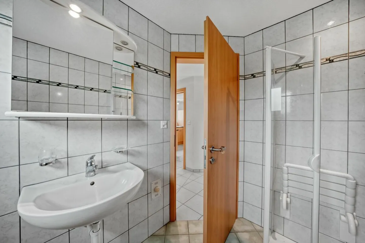 Casa unifamiliare - Foto 5 di 9