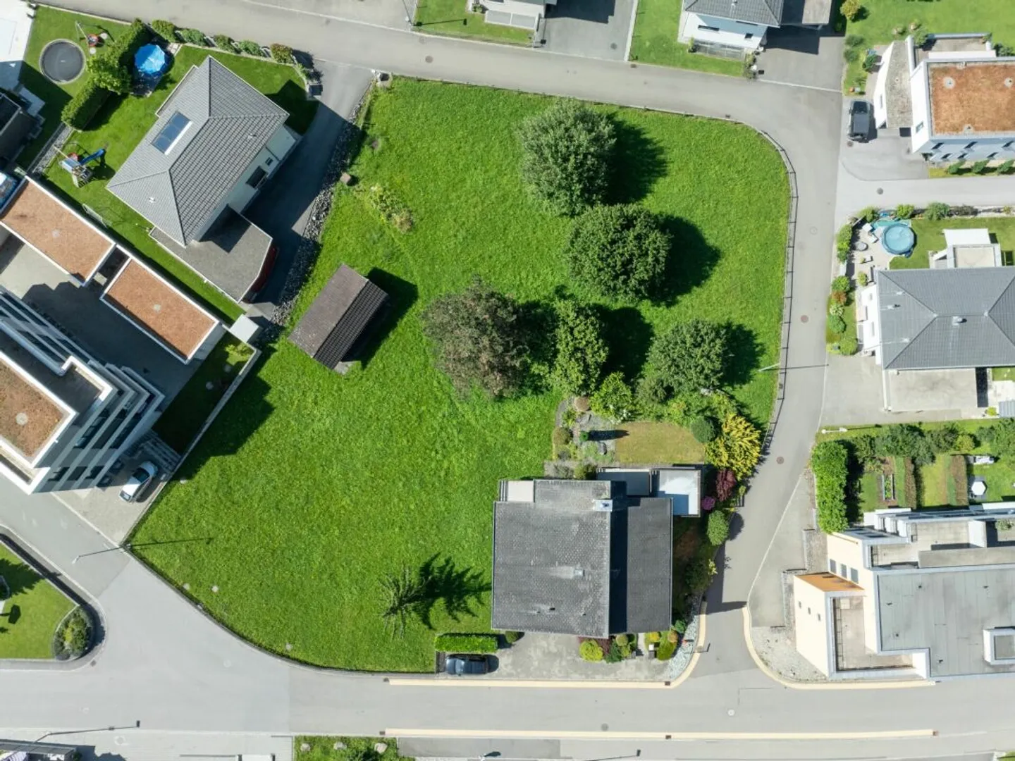 Baulandgrundstück - Foto 2 von 3