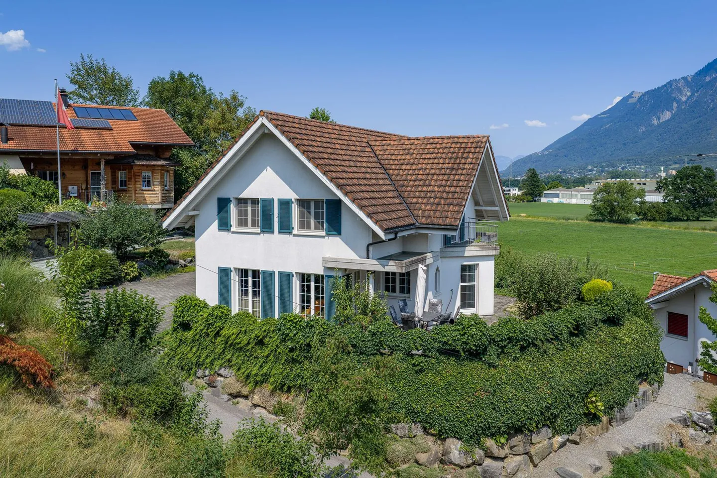 Einfamilienhaus - Foto 2 von 12