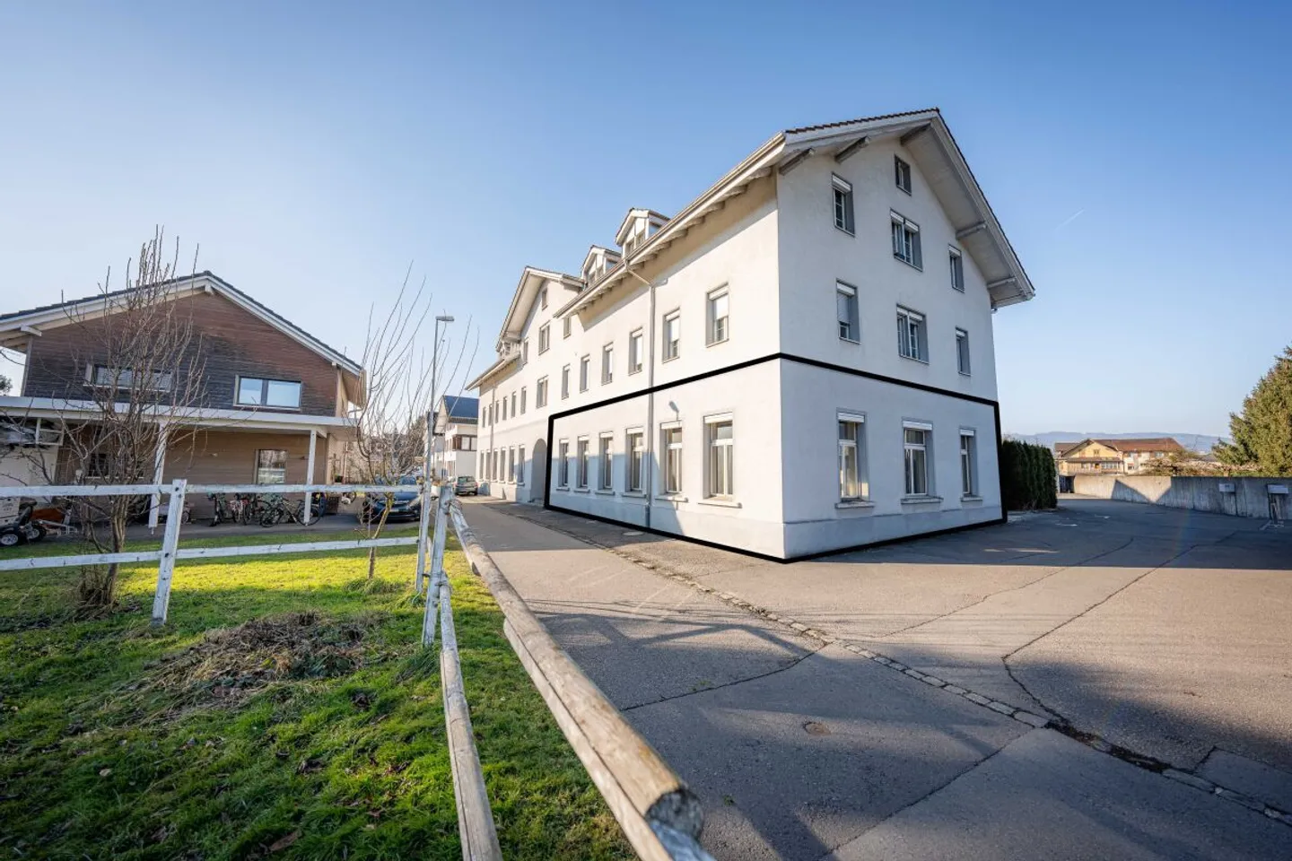 Geräumiger Büro- und Atelierraum - Foto 6 von 8