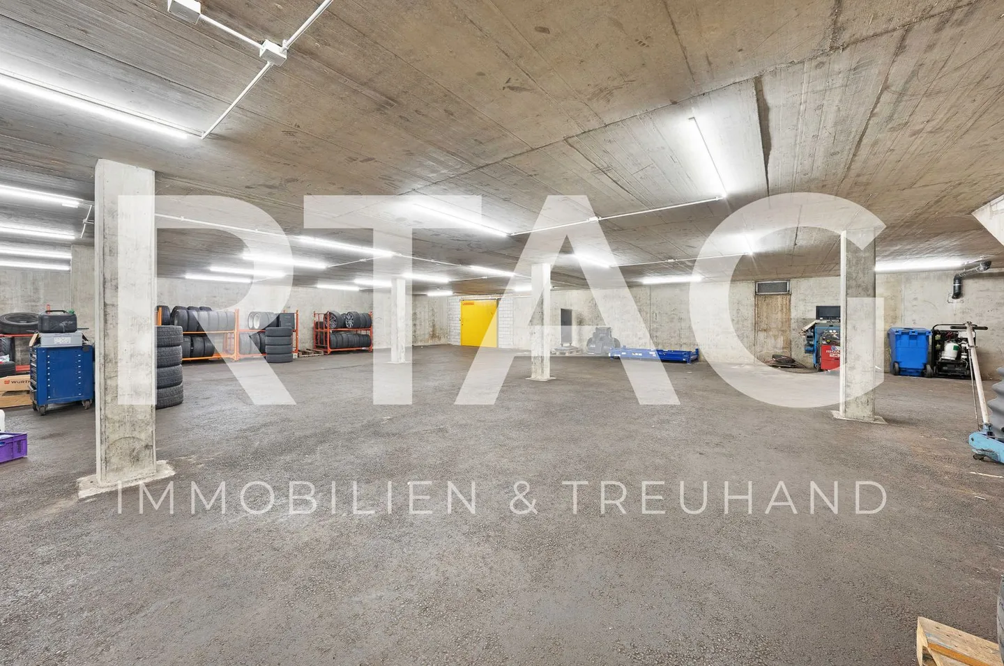 Espace de stockage - Photo 1 sur 8