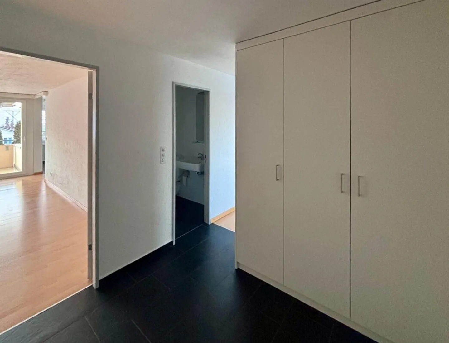 Helle 4.5-Zimmer-Wohnung - Foto 9 von 13