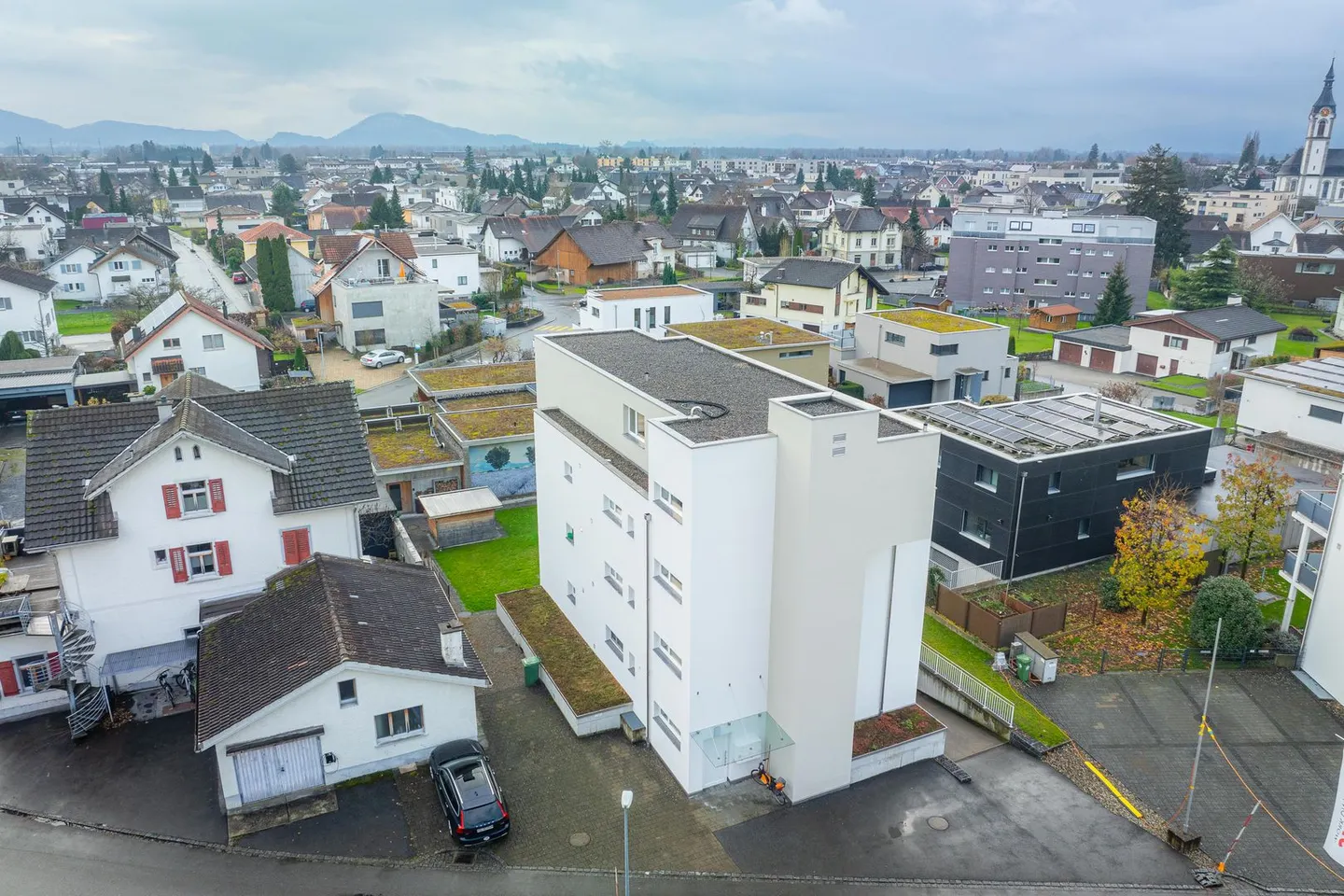 Appartamento 3.5 locali con giardino - Foto 3 di 10