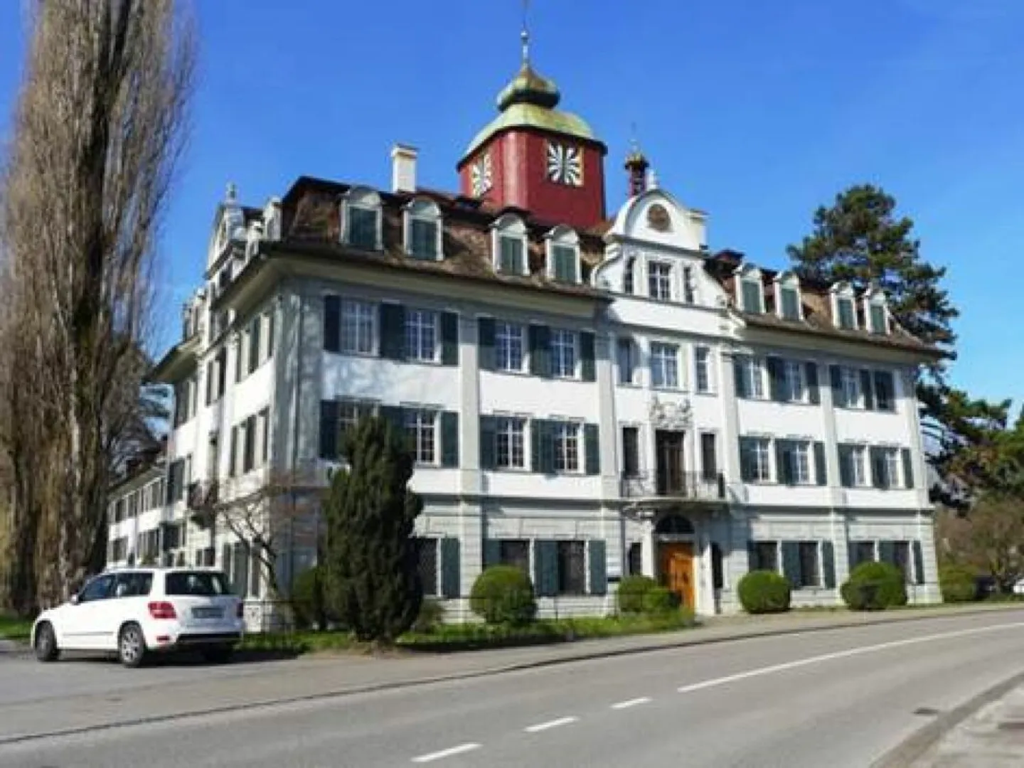 Parcheggi esterni - Foto 1 di 1