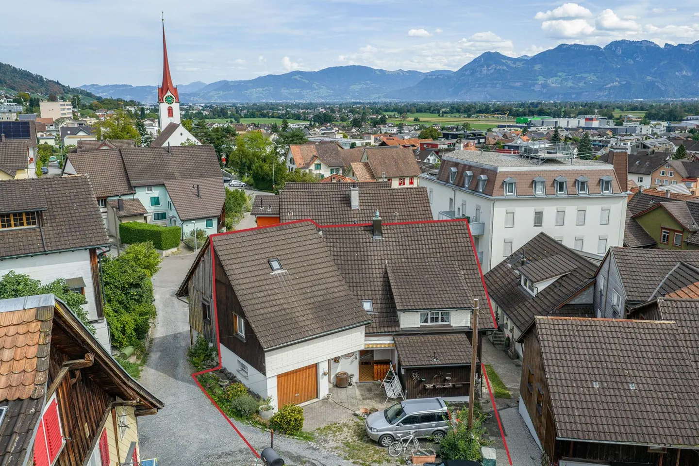 Charmantes Doppeleinfamilienhaus - Foto 2 von 12