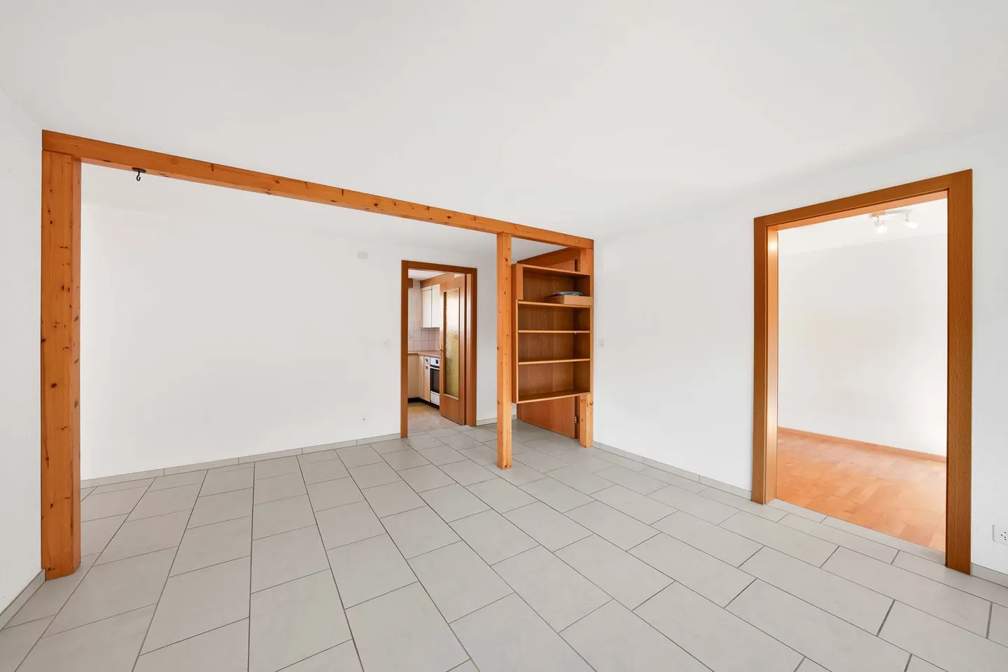 Appartamento 5 stanze - Foto 3 di 13