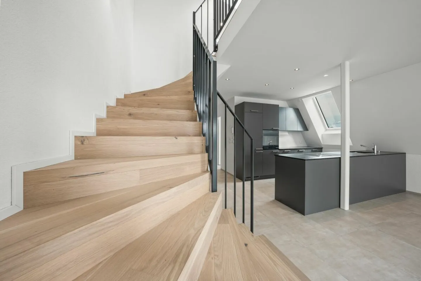 3.5 Zimmer-Maisonettewohnung - Foto 7 von 11