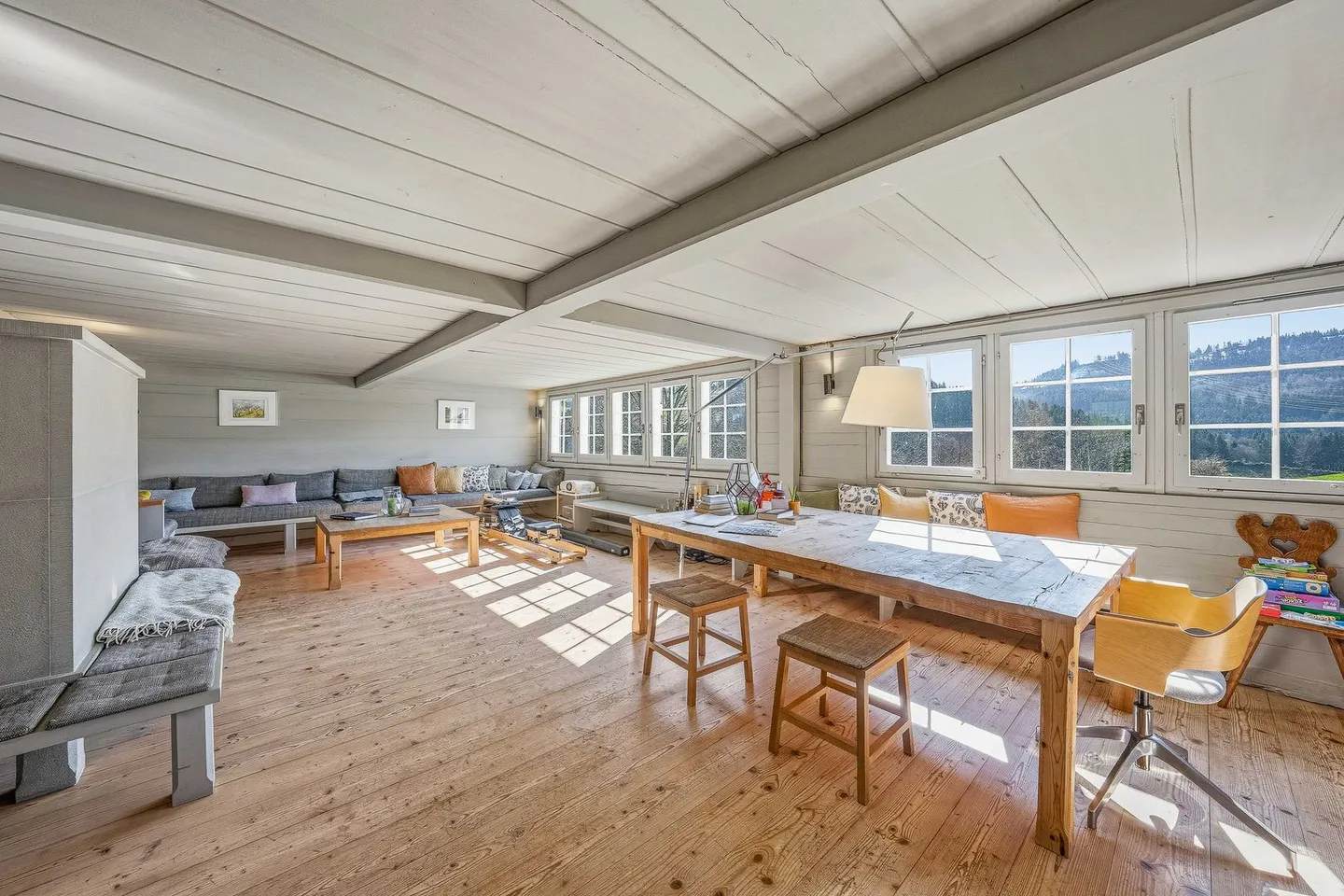 Casa residenziale storica con fienile e foresta - Foto 7 di 13