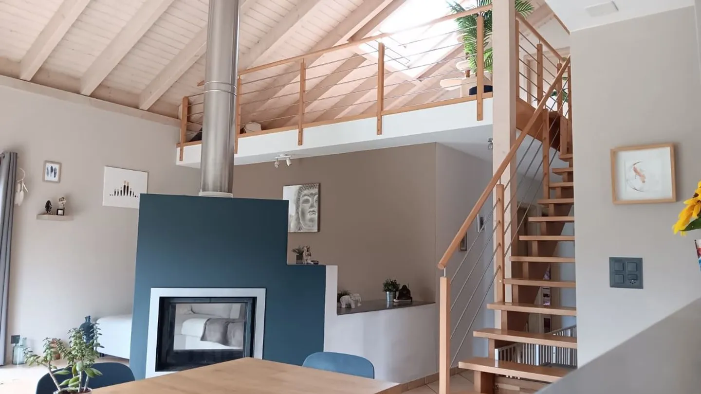Casa luminosa di oltre 160 m², bel giardino con padiglione - Foto 1 di 13