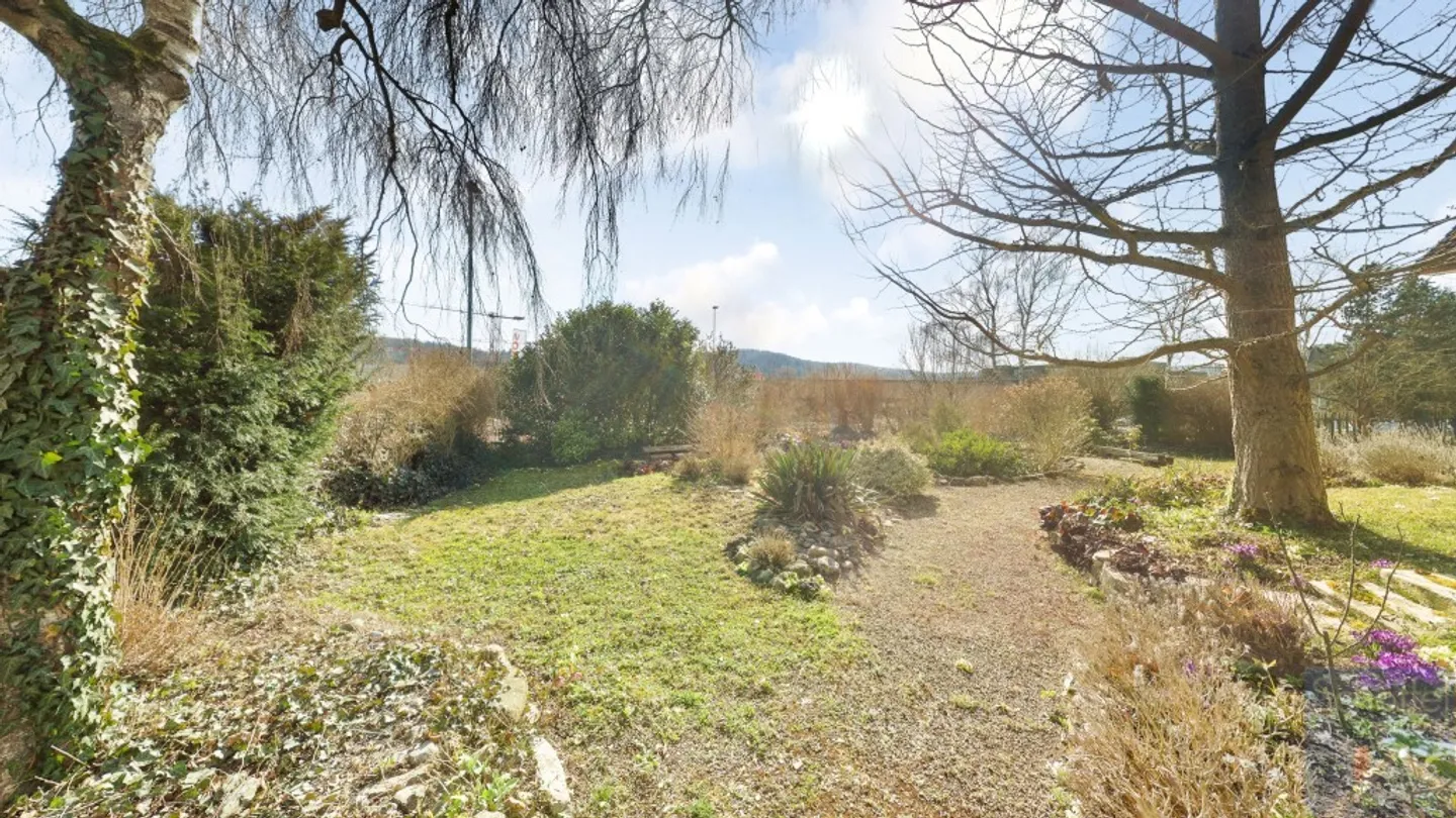 Detached 7.5-room single-family house - Photo 11 of 13