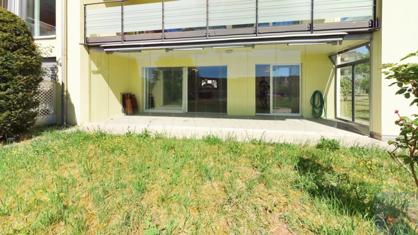 Appartamento giardino 3,5 locali - tranquillo, soleggiato, posizione centrale - Foto 10 di 12