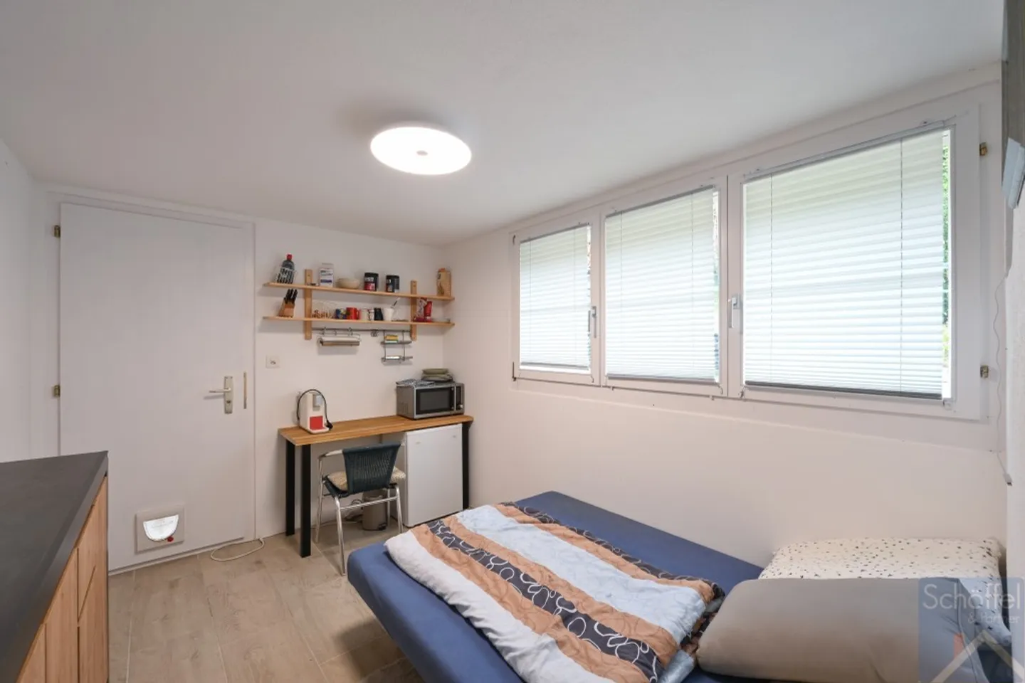 8 ½-Zimmer Einfamilienhaus mit Einliegerwohnung - Foto 6 von 13