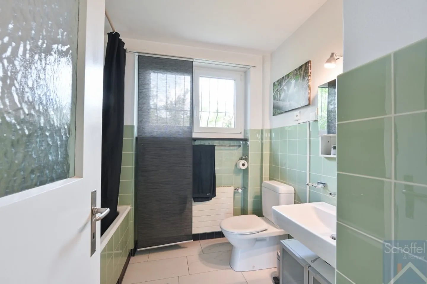 Casa unifamiliare indipendente di 5,5 stanze con grande terreno - Foto 9 di 12