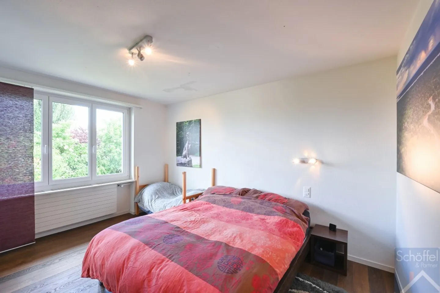 Casa unifamiliare indipendente di 5,5 stanze con grande terreno - Foto 6 di 12