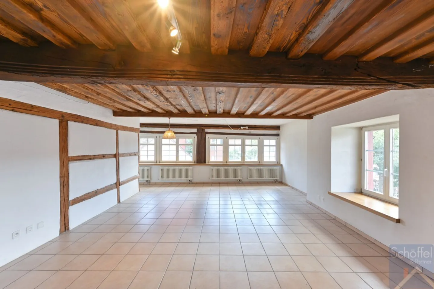 3 ½-Room Apartment in Historic House - Photo 2 of 11
