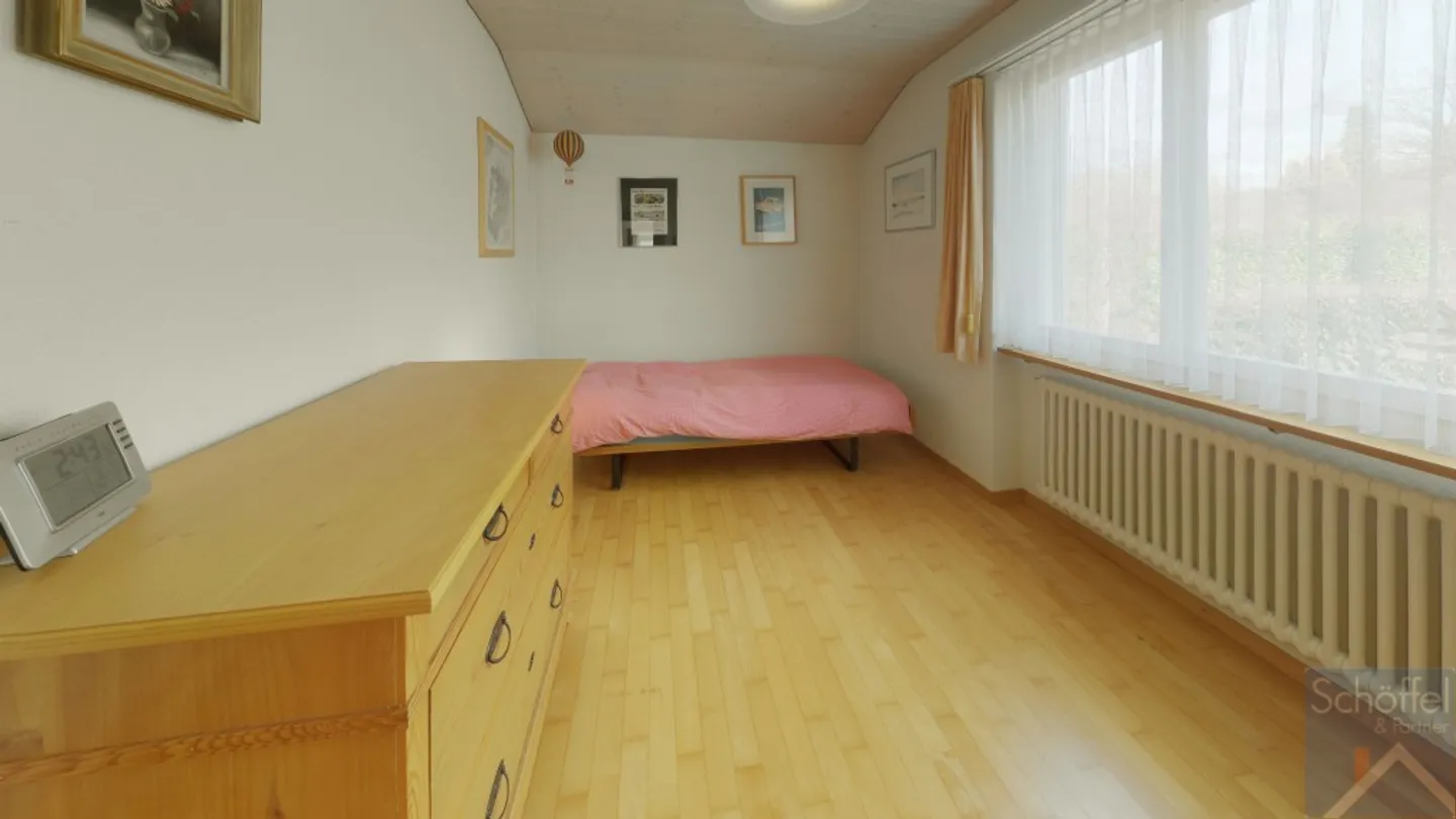 Casa unifamiliare indipendente di 6,5 stanze - Foto 9 di 13