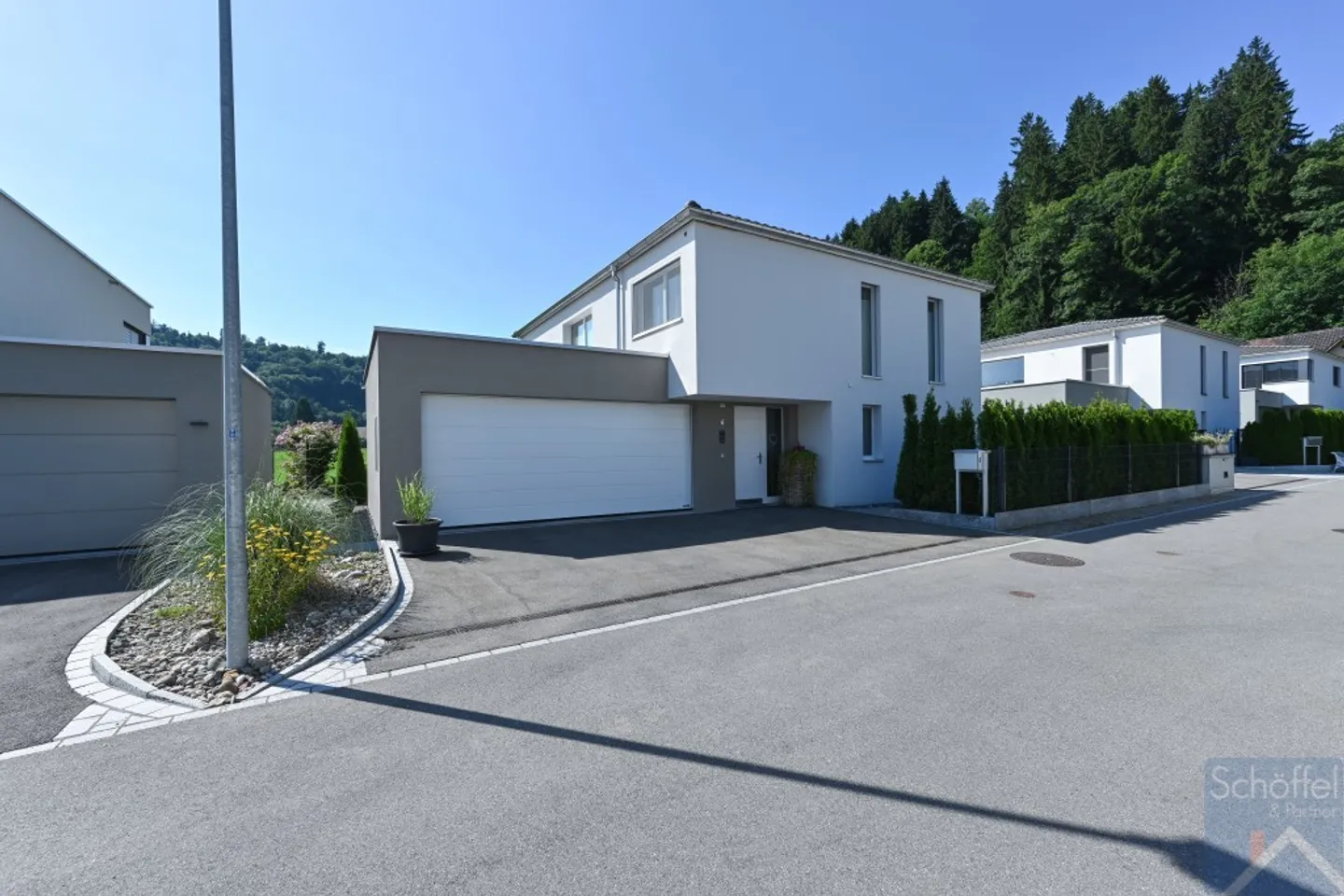 5 ½-Zimmer Einfamilienhaus mit Doppelgarage - Foto 10 von 13