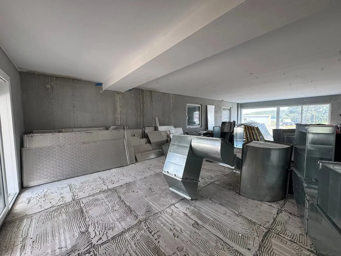 Zu vermieten – Neue Verwaltungsfläche von 145,8 m² - Foto 2 von 3