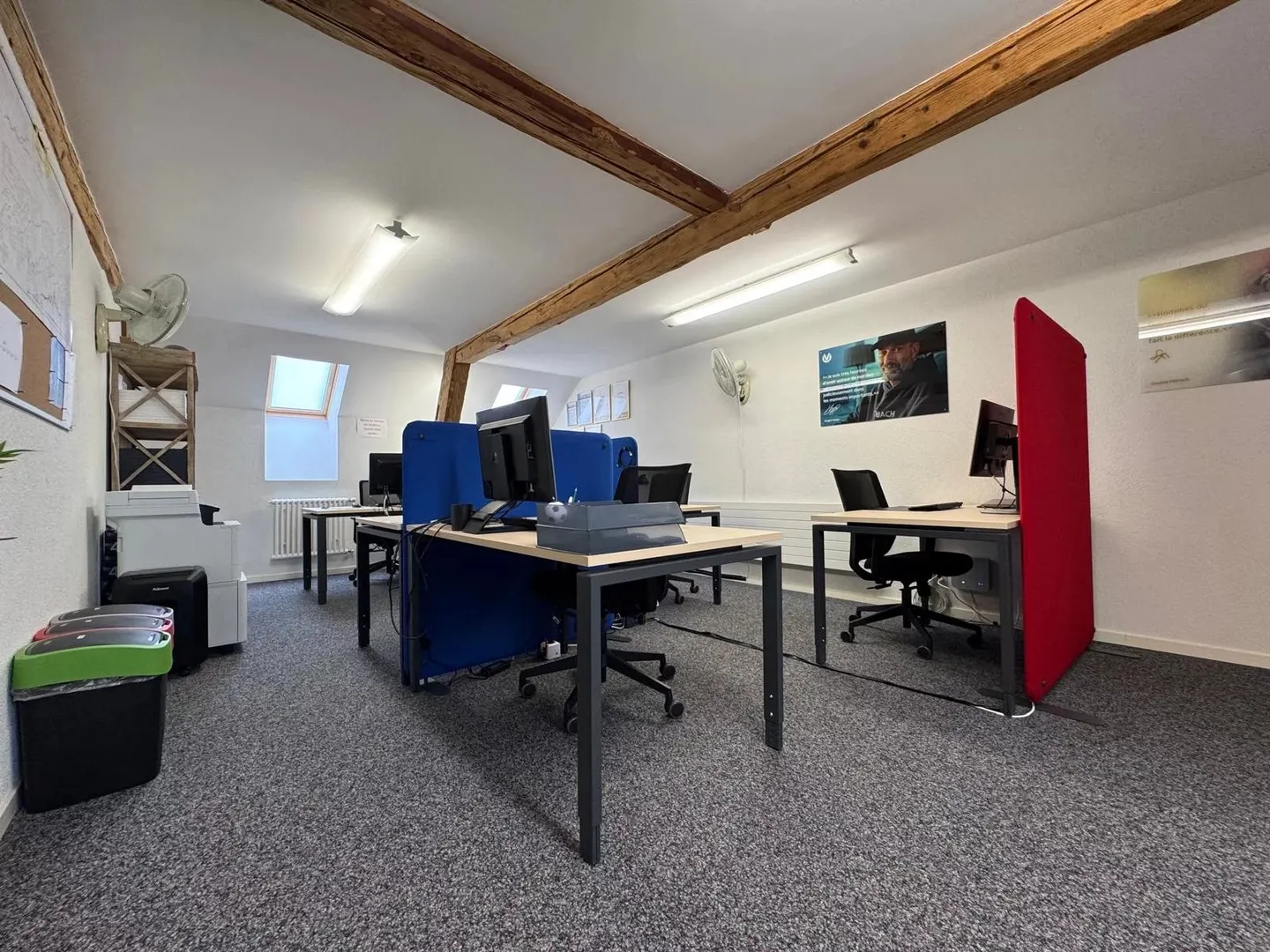 Bureaux modernes meublés - Photo 3 sur 13