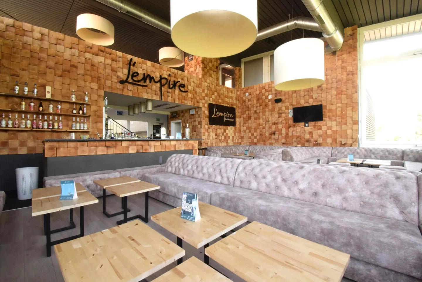 À louer : Restaurant entièrement équipé - Rossens (FR) - Photo 1 sur 10