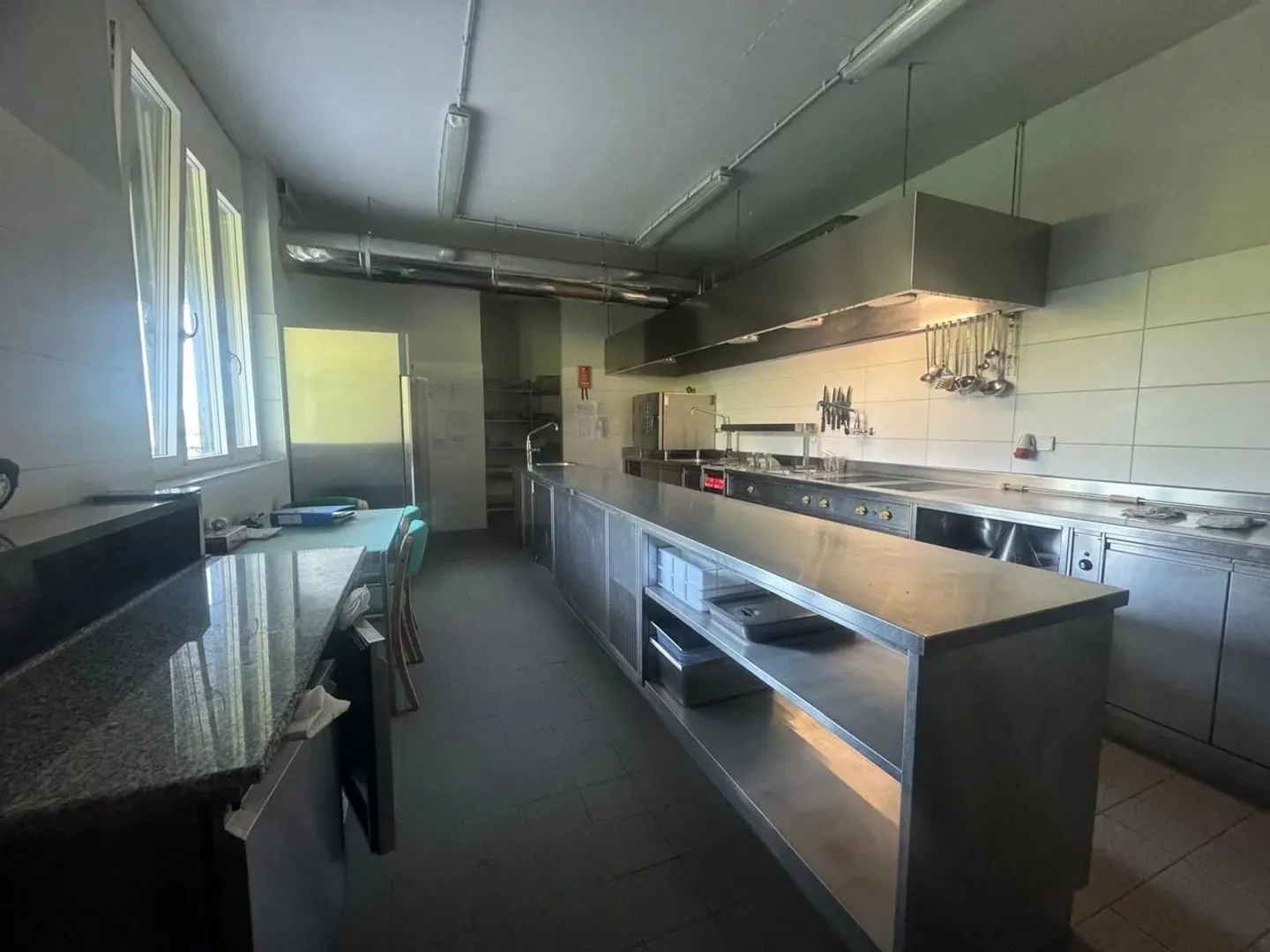 À louer : Restaurant entièrement équipé - Rossens (FR) - Photo 10 sur 10