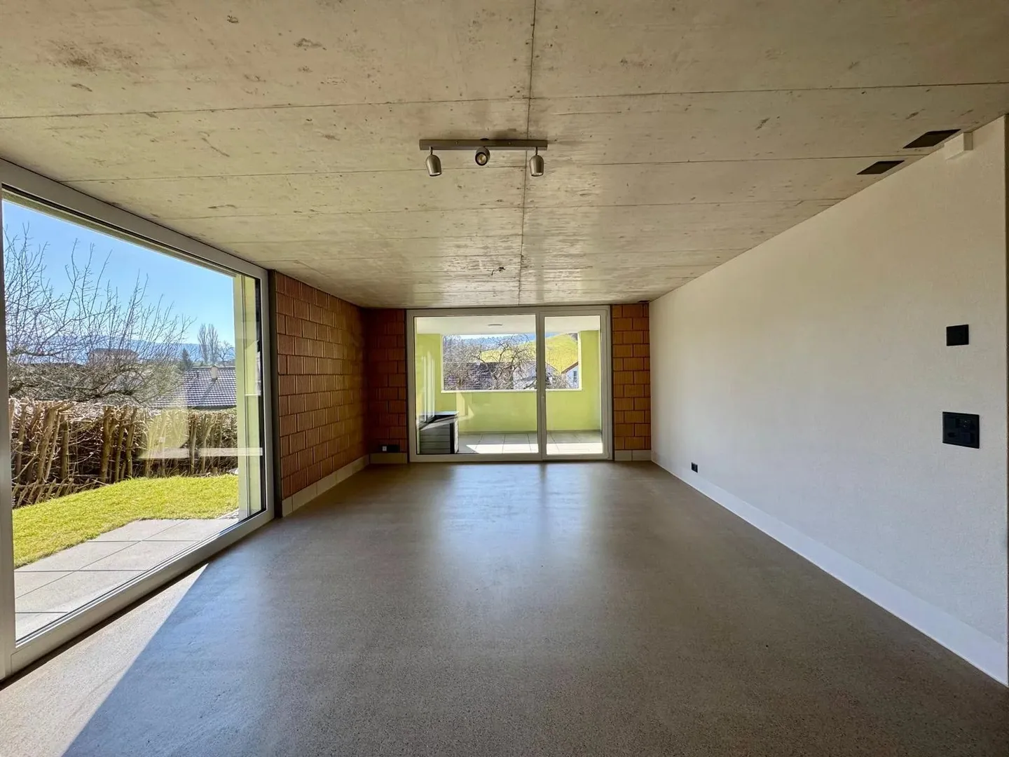DA AFFITTARE – Splendido appartamento con 2,5 stanze di 63 m² – luminoso, con ascensore e senza soglia - Foto 4 di 12