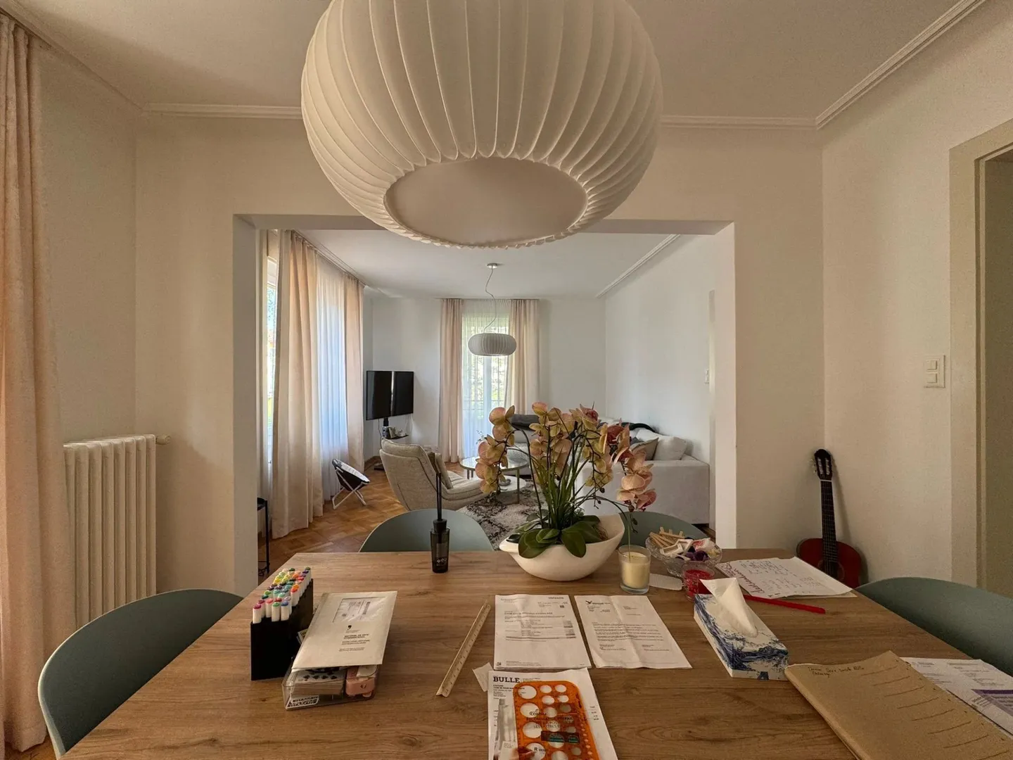 Charming 5.5-Room Apartment - Photo 1 of 13