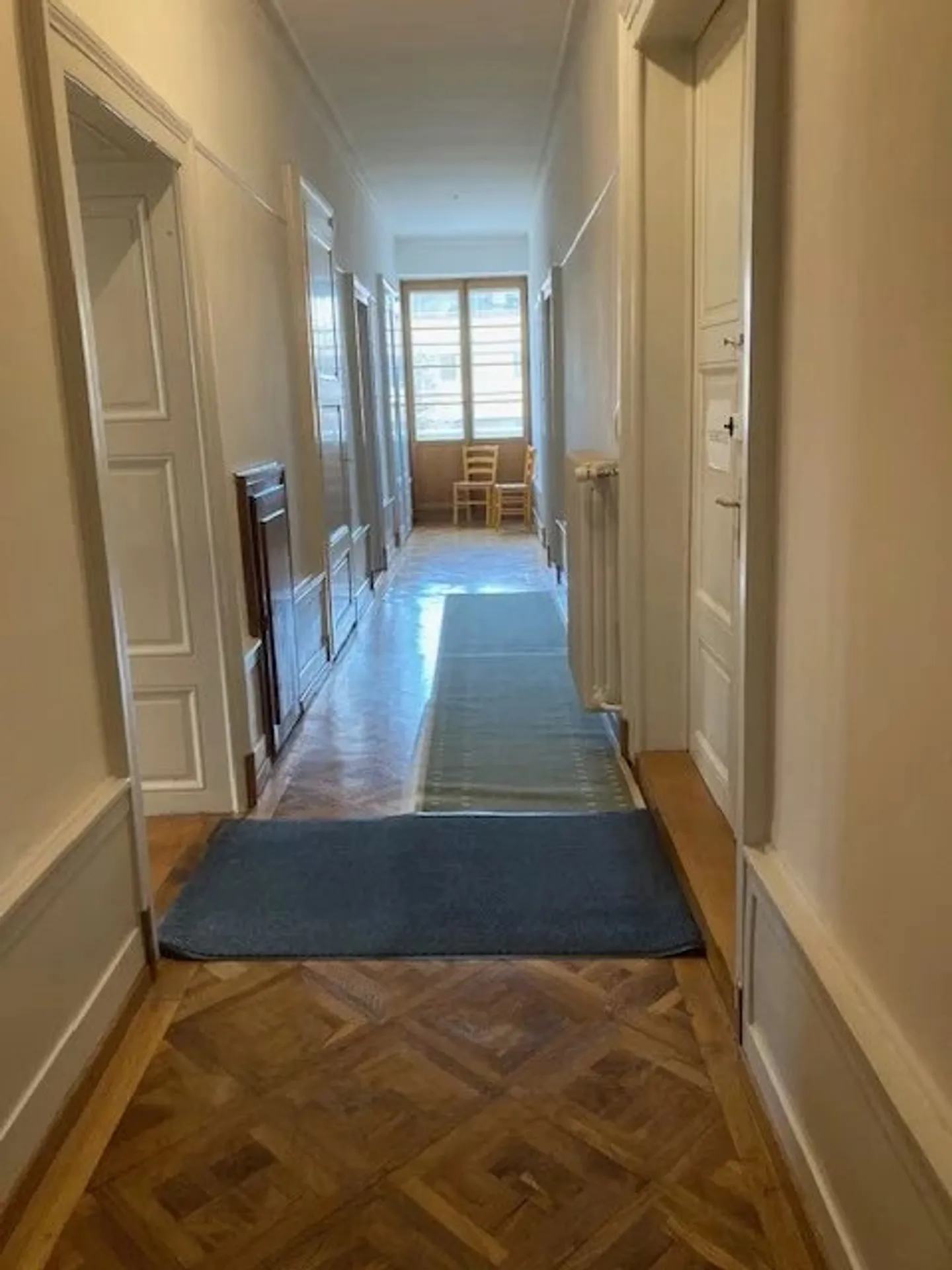 Charming space for rent - Photo 6 of 8