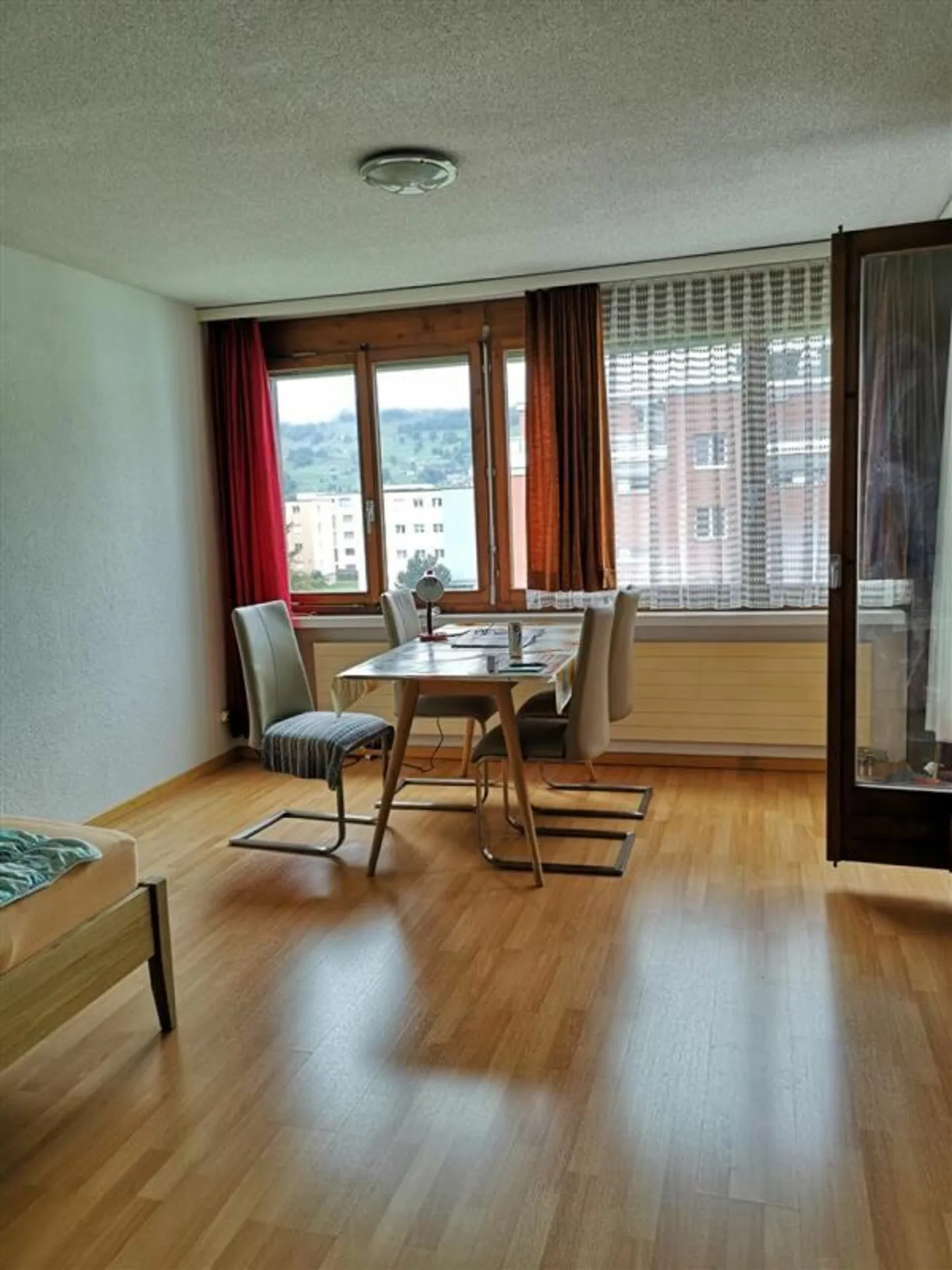 Gemütliche Wohnung mit Bergsicht - Foto 3 von 9