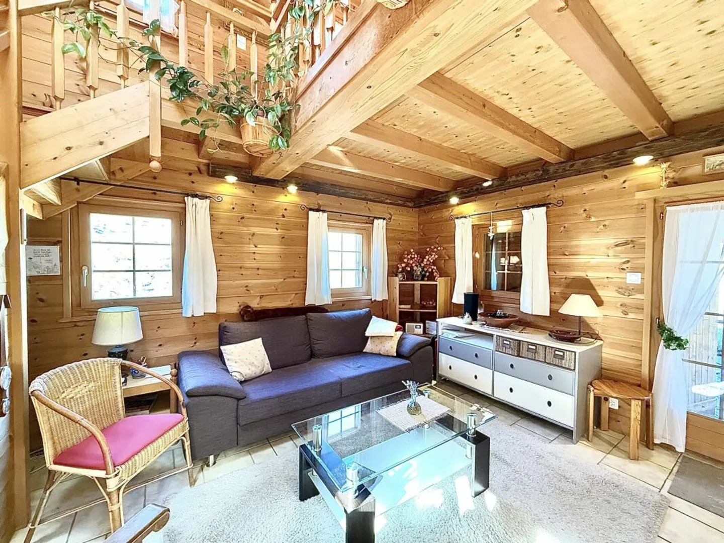 Chalet Charmant avec Vue Panoramique - Photo 1 sur 13