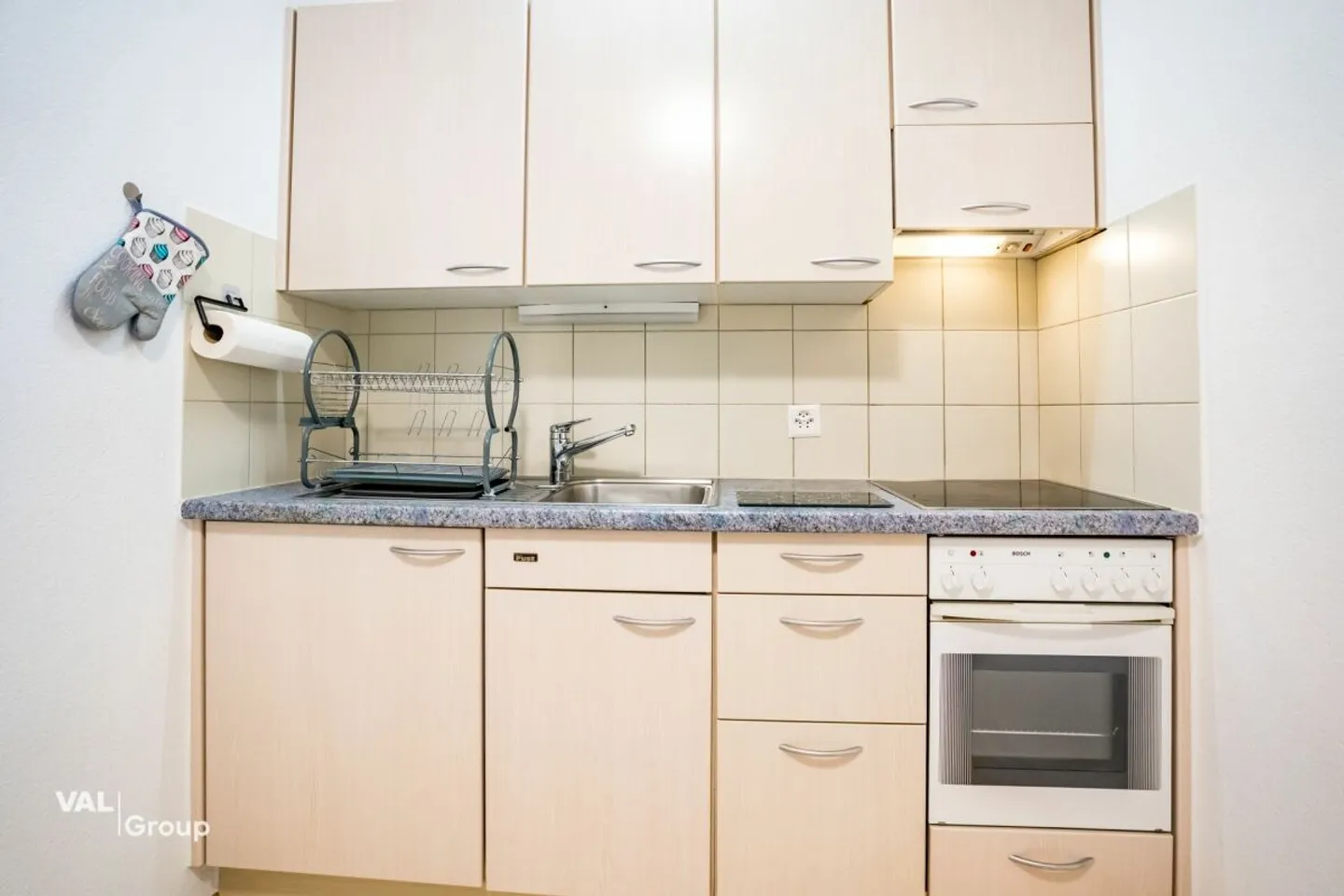 Furnished 2.5-room apartment for rent in a central location in Visp - Photo 5 of 9