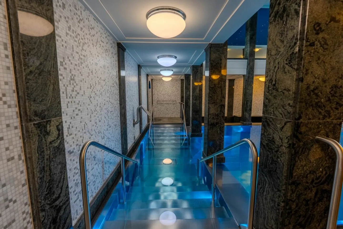 Residenz Tivoli Luzern Wohnen auf Spitzenniveau mit erstklassigem Spa-Komfort - Photo 13 sur 13