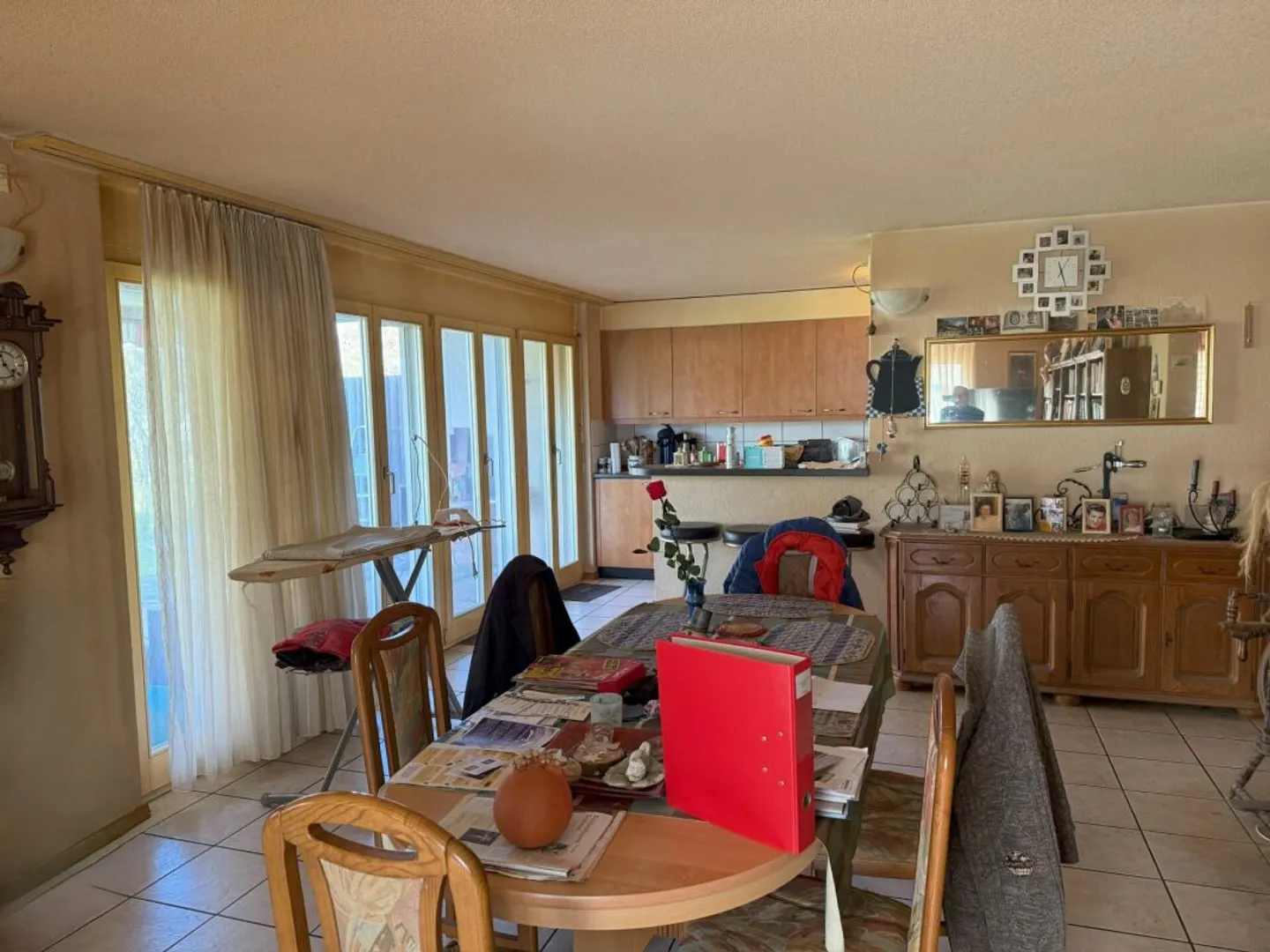 Charming 4.5-Room Apartment with Garden - Photo 8 of 13