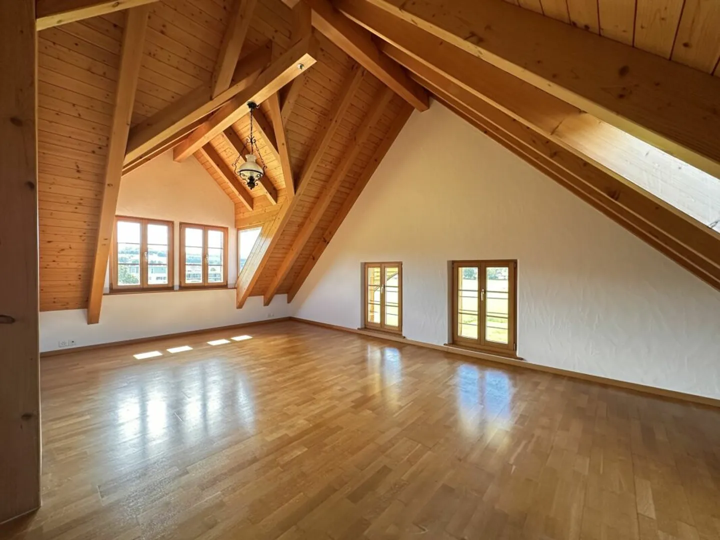 4½-Room Cottage in a Wonderful Location with Impressive Views - Photo 8 of 9