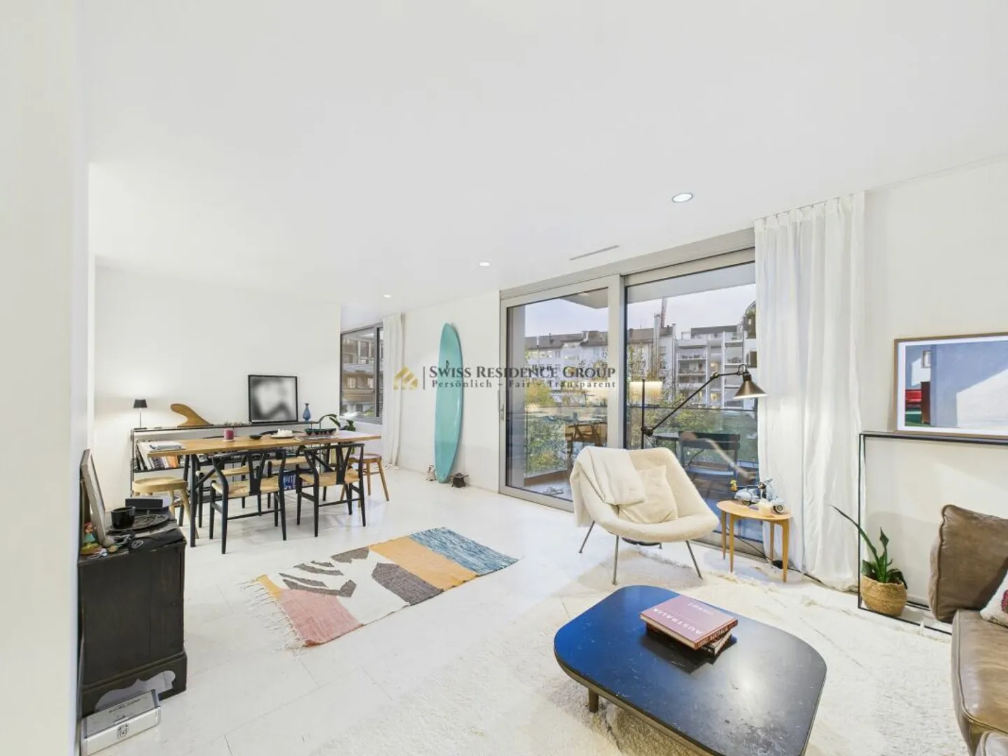 Bright, modern feel-good oasis in Zurich Seefeld - Photo 1 of 10